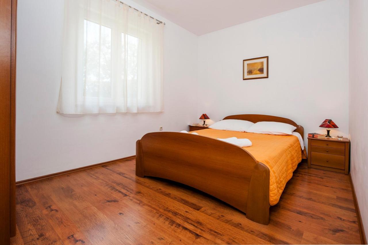 Apartments Bella B Rovinj Exterior photo