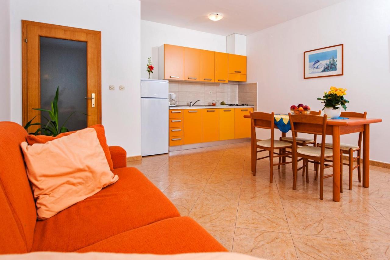 Apartments Bella B Rovinj Exterior photo