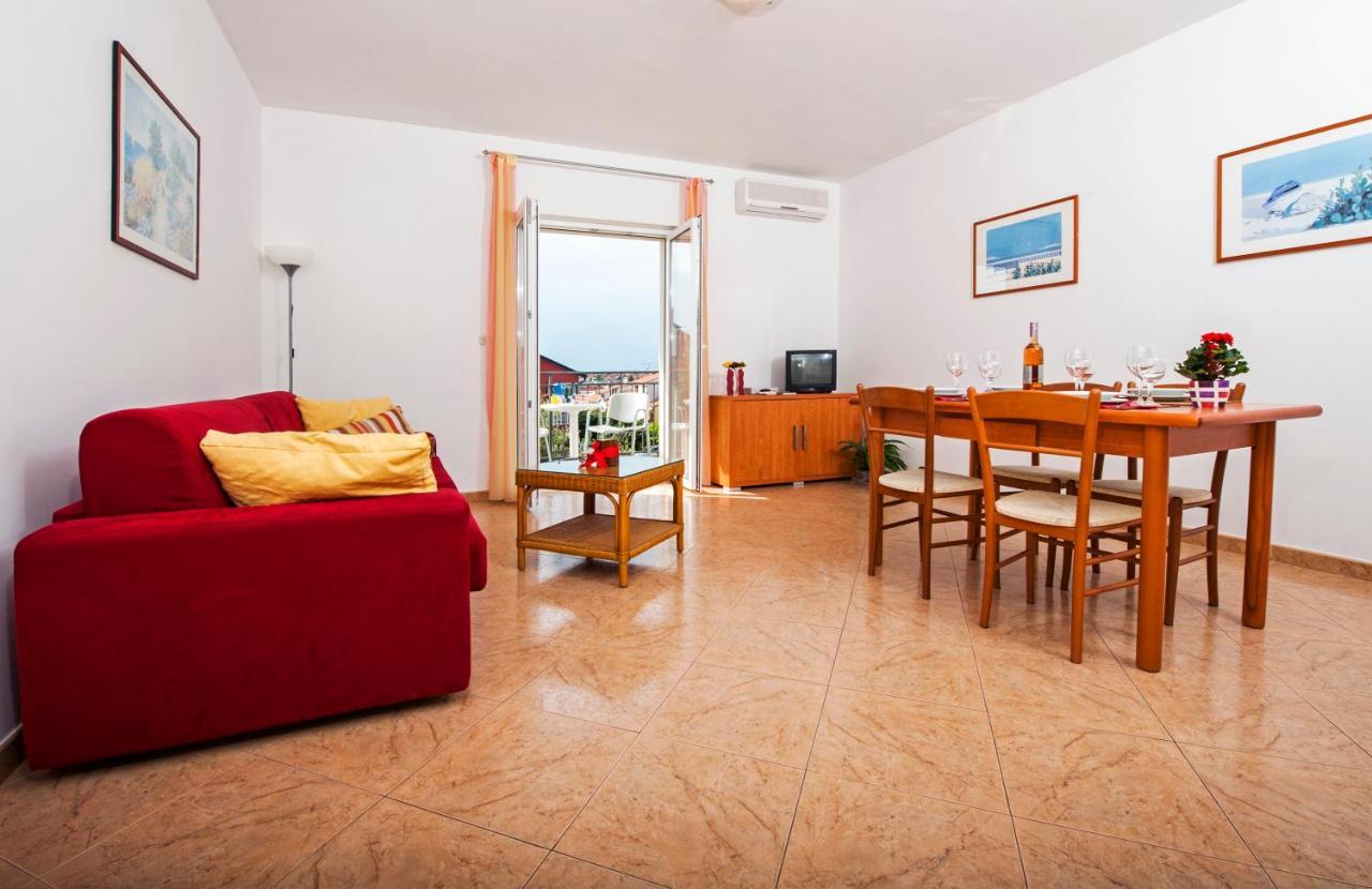 Apartments Bella B Rovinj Exterior photo