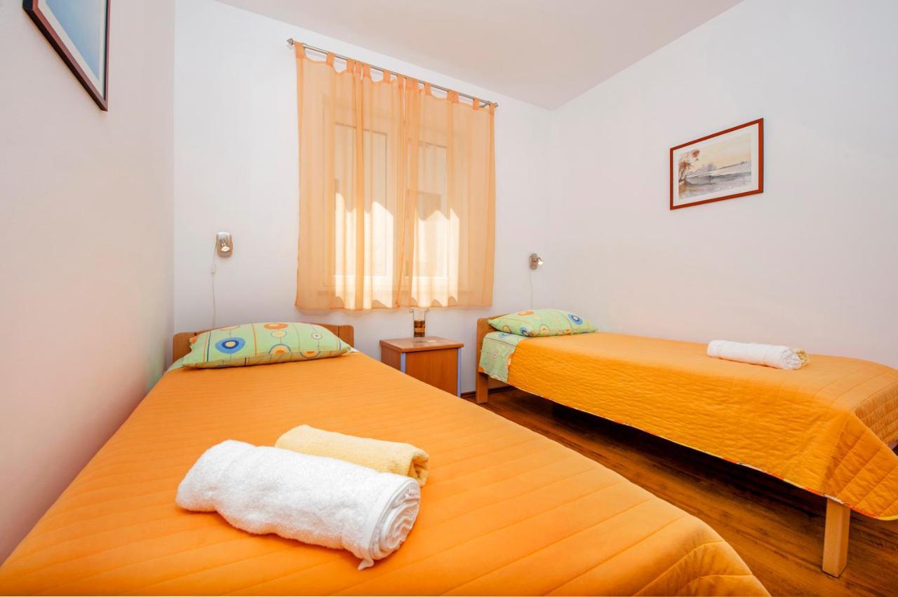 Apartments Bella B Rovinj Exterior photo